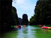 James Bond Sightseeing Canoe